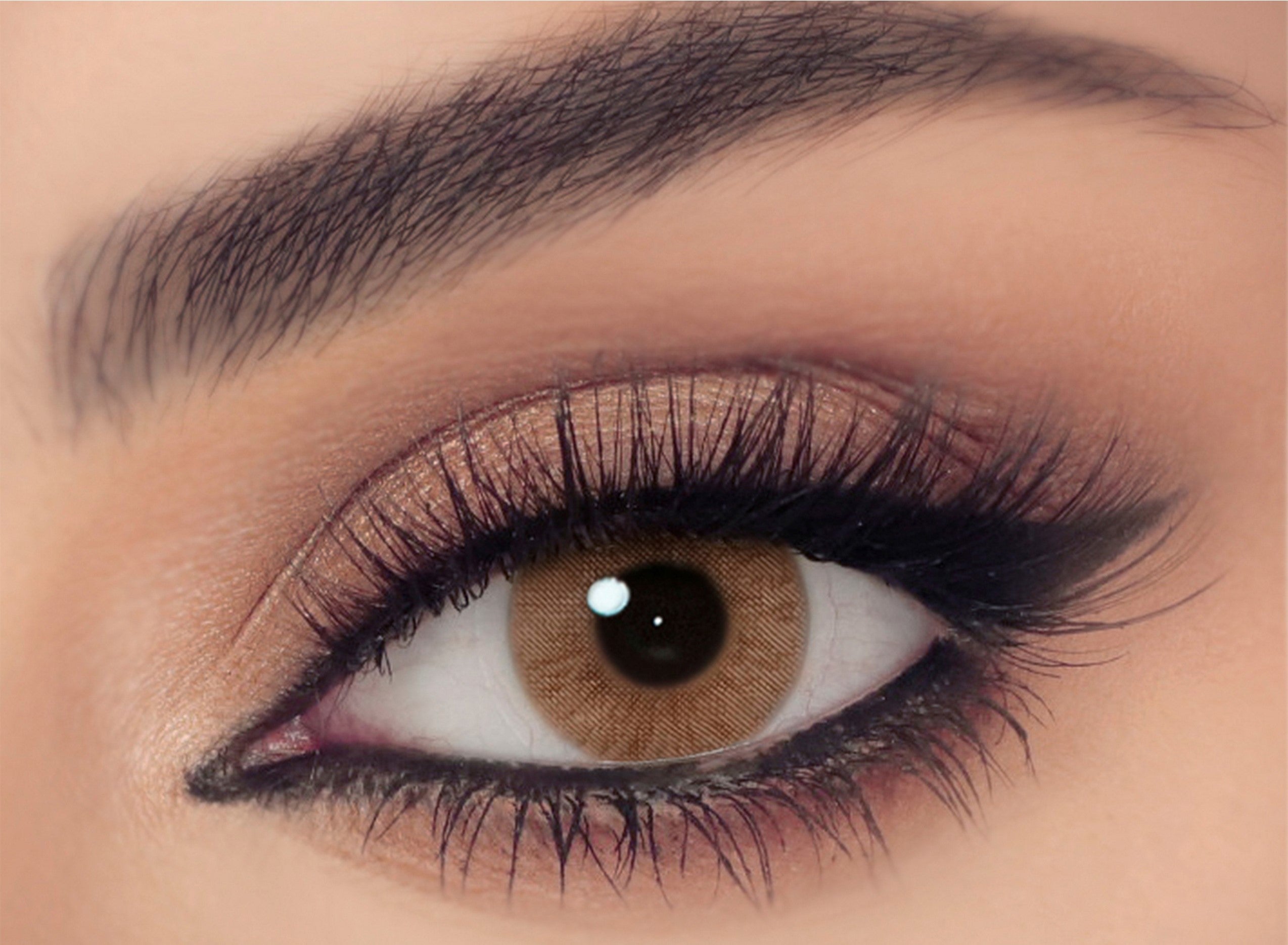 عدسات لاصقه ماركه سلينا لون خشبى