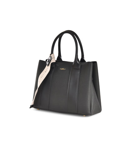 شنطه يد حريمي كنالى اسود