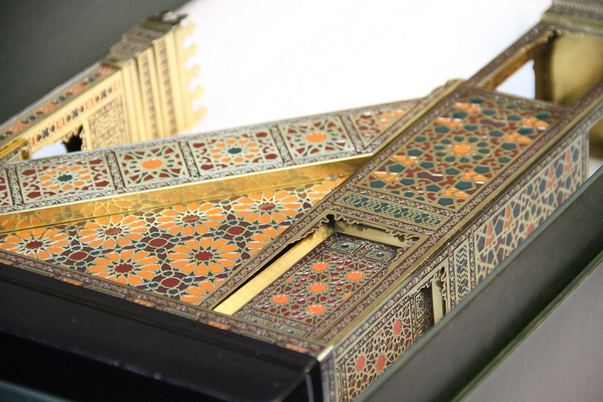 ISLAMICE AL-RAUDAH MINBAR