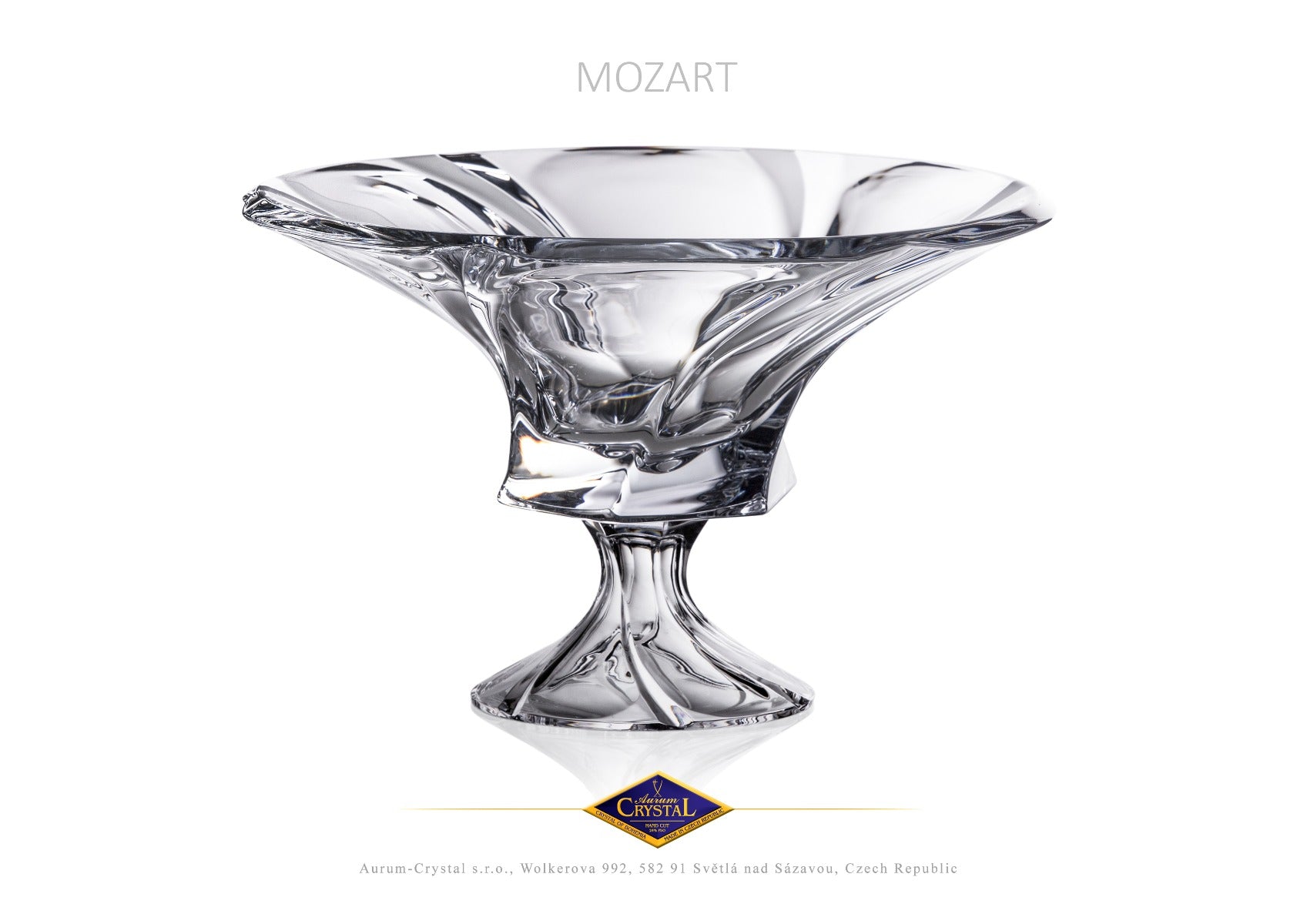 BOHEMIAN CRYSTAL GLASS BOWL WITH BASE 33 CM
